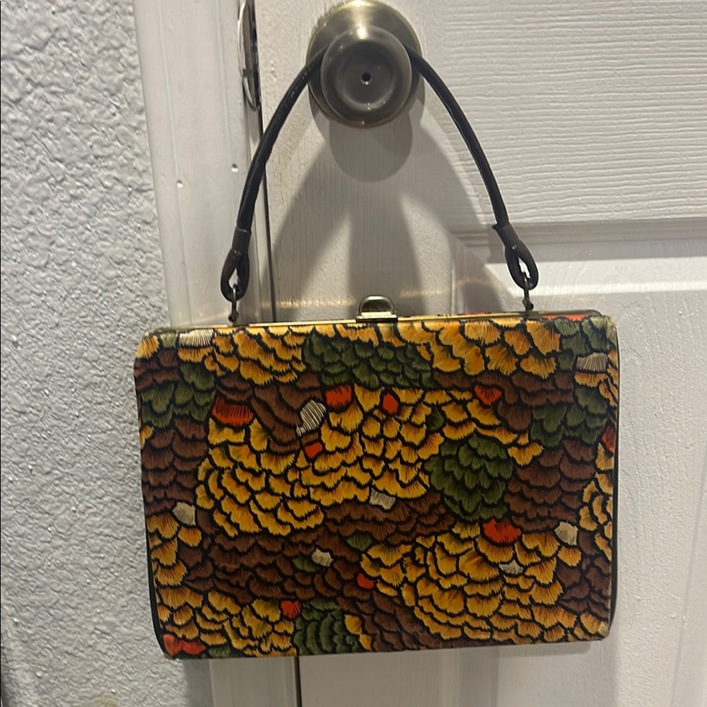 Vintage Floral Patterned Handbag